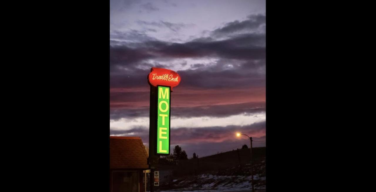 Trail'S End Motel Downtown Lewistown Екстериор снимка